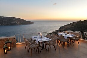 Akrolithi Boutique Hotel