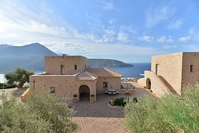 Akrolithi Boutique Hotel