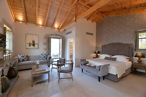 Akrolithi Boutique Hotel