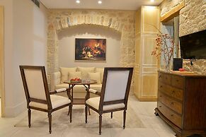 Akrolithi Boutique Hotel