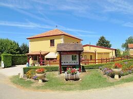 Camping Les Poutiroux - Mobilhome