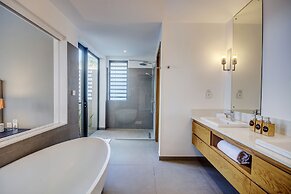 Mythic Suites & Villas by MJ Holidays