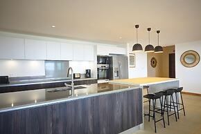 Mythic Suites & Villas by MJ Holidays