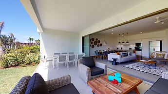 Mythic Suites & Villas by MJ Holidays