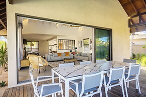 Mythic Suites & Villas by MJ Holidays