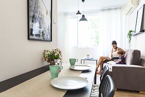 Pastoral at the heart of Rothchild Blv.