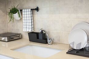 Pastoral at the heart of Rothchild Blv.