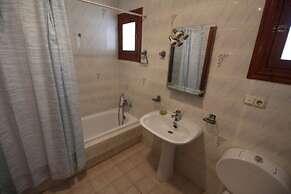 107487 - House in Yunquera