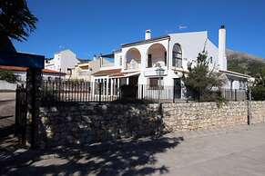 107487 - House in Yunquera