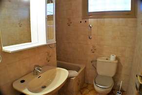 107523 - House in Cala Canyelles
