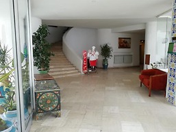 Hotel El Mountazah