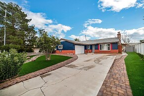 Las Vegas - 5 Mins From The Strip 4 Bedroom Home by RedAwning