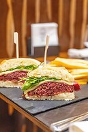 Hotel Land Plaza La Plata