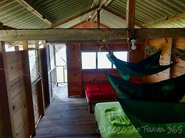 Private wood Cabins on San Blas island - private bathroom