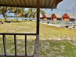 Private wood Cabins on San Blas island - private bathroom