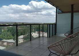 Apart Hotel Quijote by DOT Suites