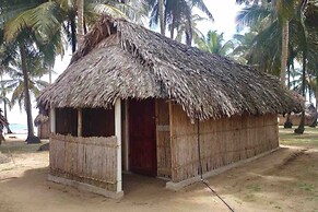 Cabins in Asserya Island - San Blas paradise - meals included