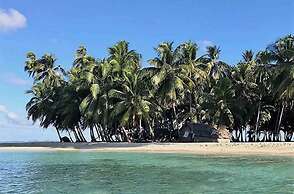 Cabins in Asserya Island - San Blas paradise - meals included