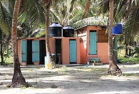 Cabins in Asserya Island - San Blas paradise - meals included