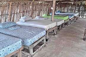 Cabins in Asserya Island - San Blas paradise - meals included