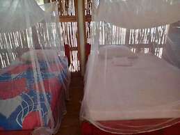 Cabins in Asserya Island - San Blas paradise - meals included