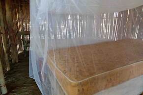 Cabins in Asserya Island - San Blas paradise - meals included