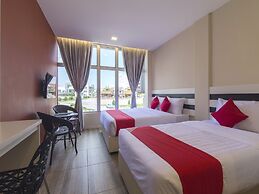 OYO 1145 Lea Guest House & Cafe