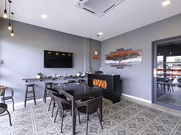 OYO 1145 Lea Guest House & Cafe