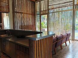 Cocoland Thu Xa Ancient Town Hotel & Resort