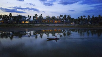 Cocoland Thu Xa Ancient Town Resort