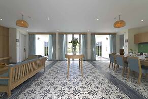 Cocoland Thu Xa Ancient Town Resort