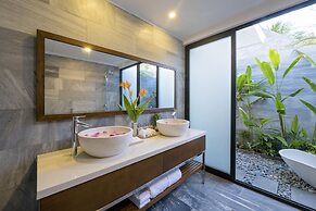 Cocoland Thu Xa Ancient Town Resort