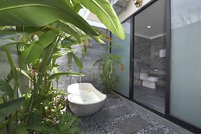 Cocoland Thu Xa Ancient Town Resort