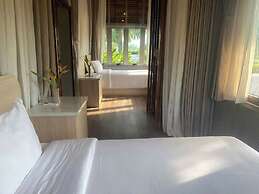 Cocoland Thu Xa Ancient Town Hotel & Resort