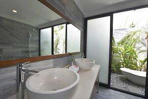 Cocoland Thu Xa Ancient Town Resort