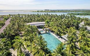Cocoland Thu Xa Ancient Town Hotel & Resort
