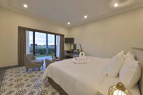 Cocoland Thu Xa Ancient Town Resort