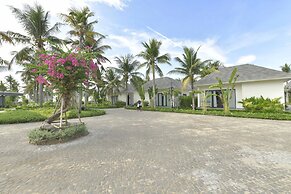 Cocoland Thu Xa Ancient Town Resort
