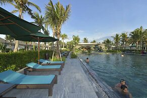 Cocoland Thu Xa Ancient Town Resort