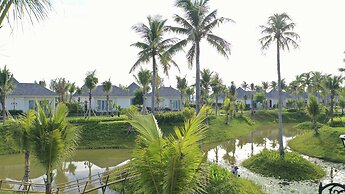 Cocoland Thu Xa Ancient Town Resort