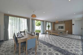 Cocoland Thu Xa Ancient Town Resort