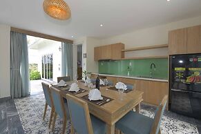 Cocoland Thu Xa Ancient Town Resort