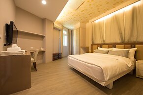 Green Island Bay Resort