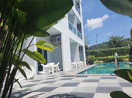 Big Buddha Hillside Hotel