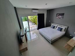 Big Buddha Hillside Hotel