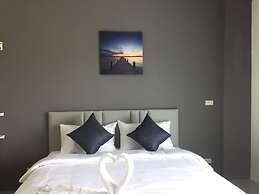 Big Buddha Hillside Hotel