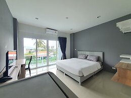 Big Buddha Hillside Hotel