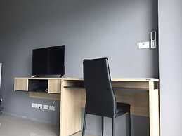 Big Buddha Hillside Hotel