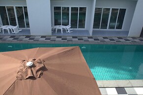 Big Buddha Hillside Hotel