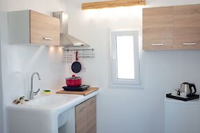 Petra Mykonos Studios & Suites